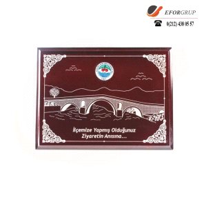 İşlemeli Ahşap Plaket