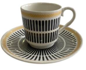 DESENLİ KAHVE FİNCANI SİYAH