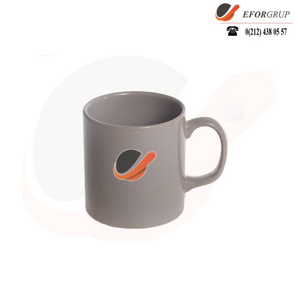 Koyu Renk Porselen Kupa